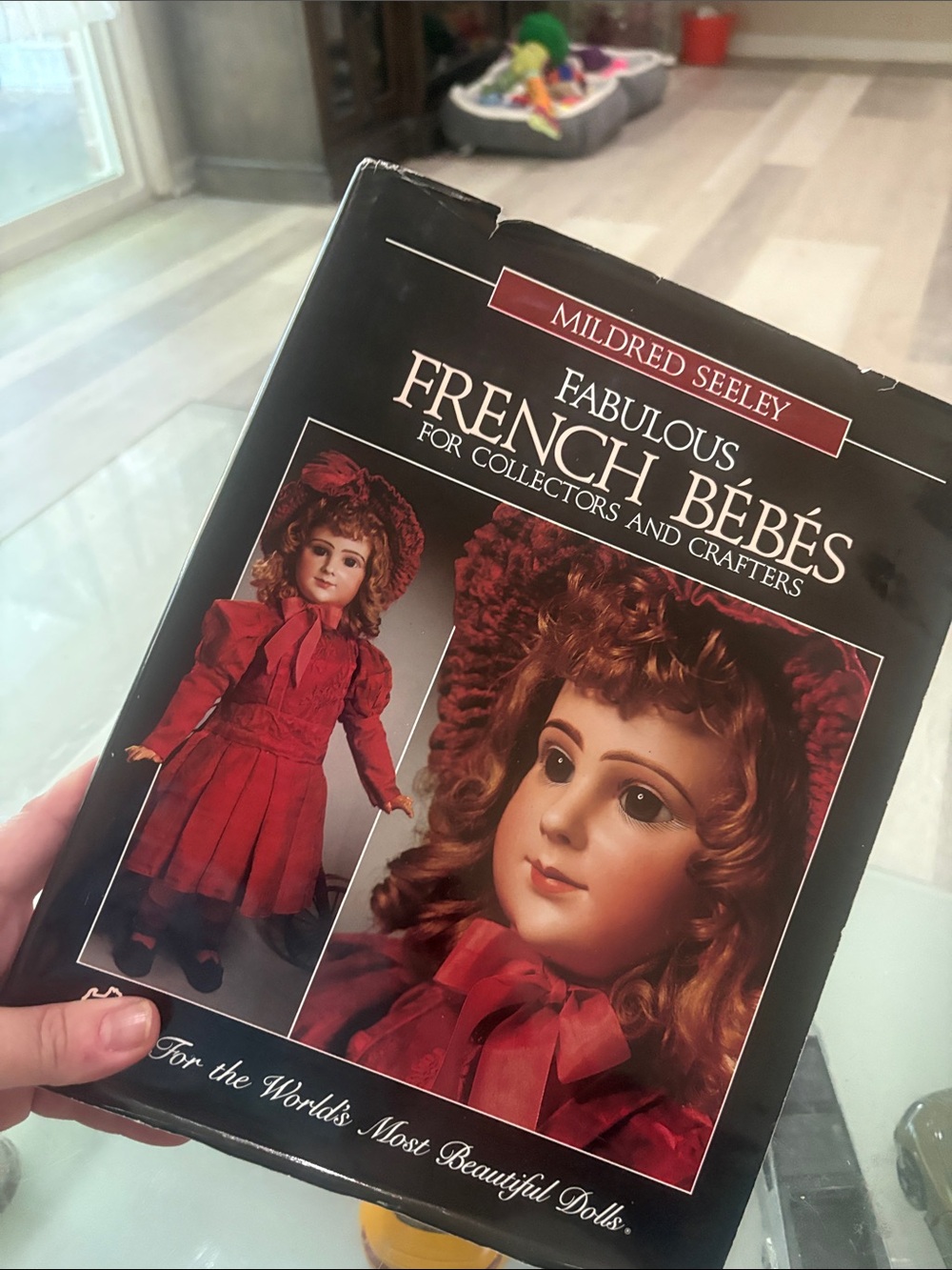 Enchanting French Beauties – Mildred book